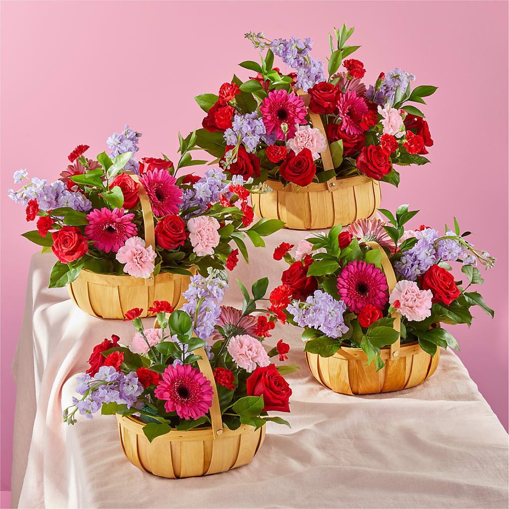 Pink Picnic Basket – A Marc In Design, Fort Lauderdale FL